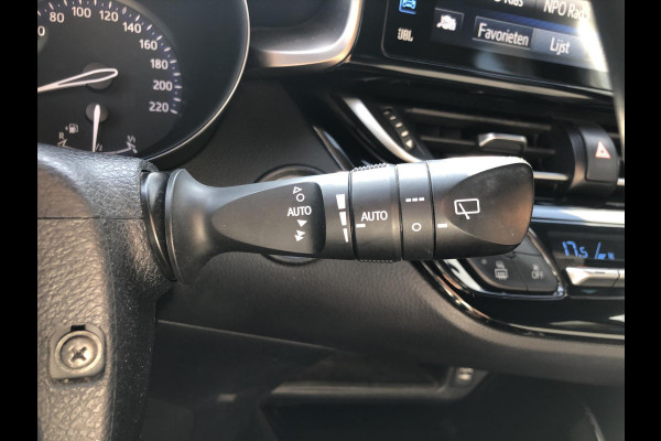 Toyota C-HR 1.8 Hybrid Style | JBL, Navigatie, Dodehoekherkenning, Parkeersensoren, Stoelverwarming , Keyless, 18 inch