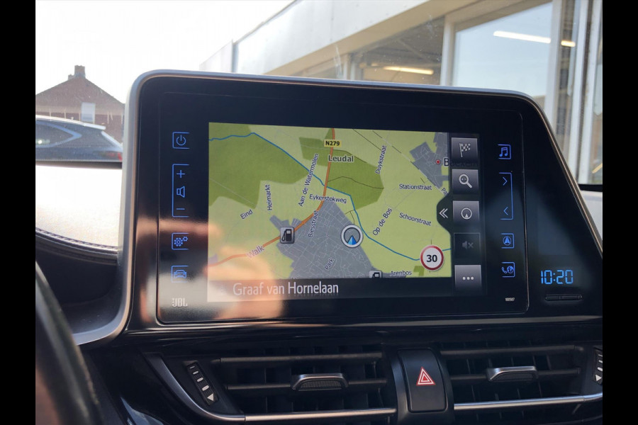 Toyota C-HR 1.8 Hybrid Style | JBL, Navigatie, Dodehoekherkenning, Parkeersensoren, Stoelverwarming , Keyless, 18 inch