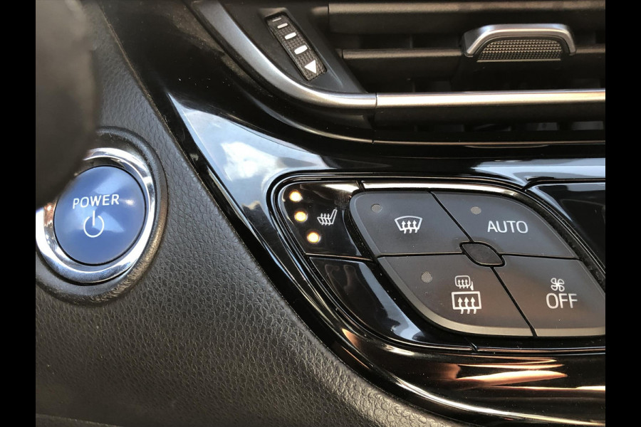Toyota C-HR 1.8 Hybrid Style | JBL, Navigatie, Dodehoekherkenning, Parkeersensoren, Stoelverwarming , Keyless, 18 inch