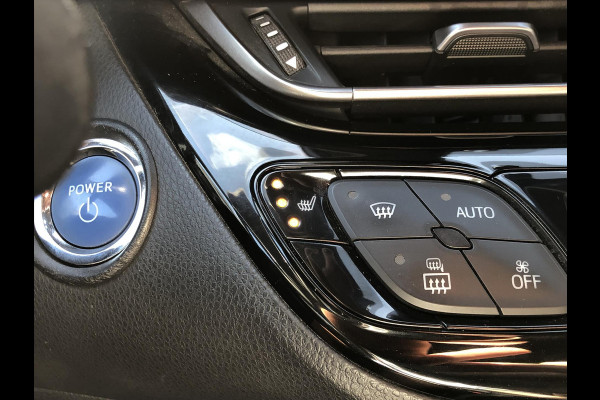 Toyota C-HR 1.8 Hybrid Style | JBL, Navigatie, Dodehoekherkenning, Parkeersensoren, Stoelverwarming , Keyless, 18 inch