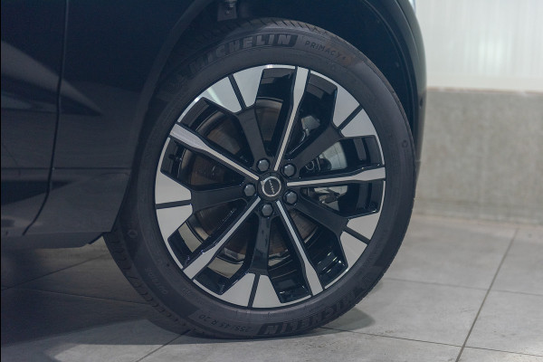 Volvo XC60 T6 Plug-in hybrid AWD Model'26 Ultra Dark ACC H.K. 350pk