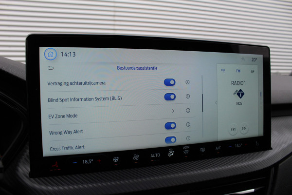 Ford Kuga 2.5 PHEV ST-Line X | Trekhaak | Panoramadak | AGR | Led | Head-up | B&O