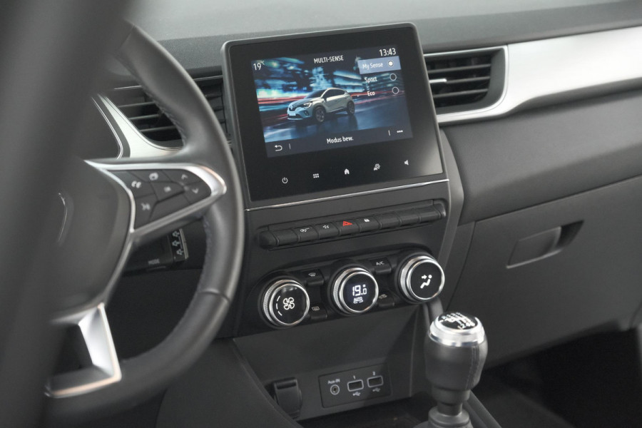 Renault Captur TCe 90 Intens | Trekhaak | Camera | Navigatie | Parkeersensoren | Apple Carplay