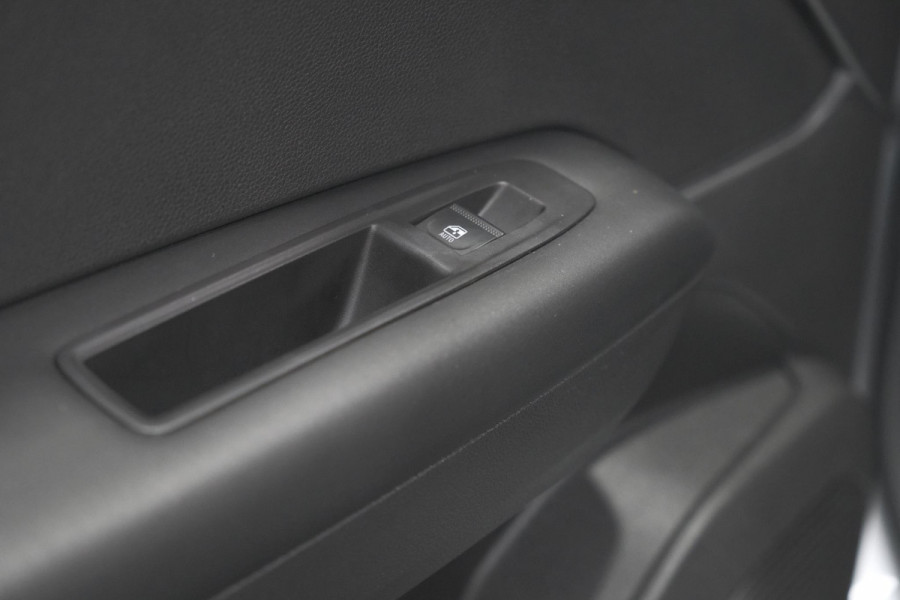 Renault Captur TCe 90 Evolution | Parkeersensoren | Apple Carplay | Climate Control | Stoelverwarming