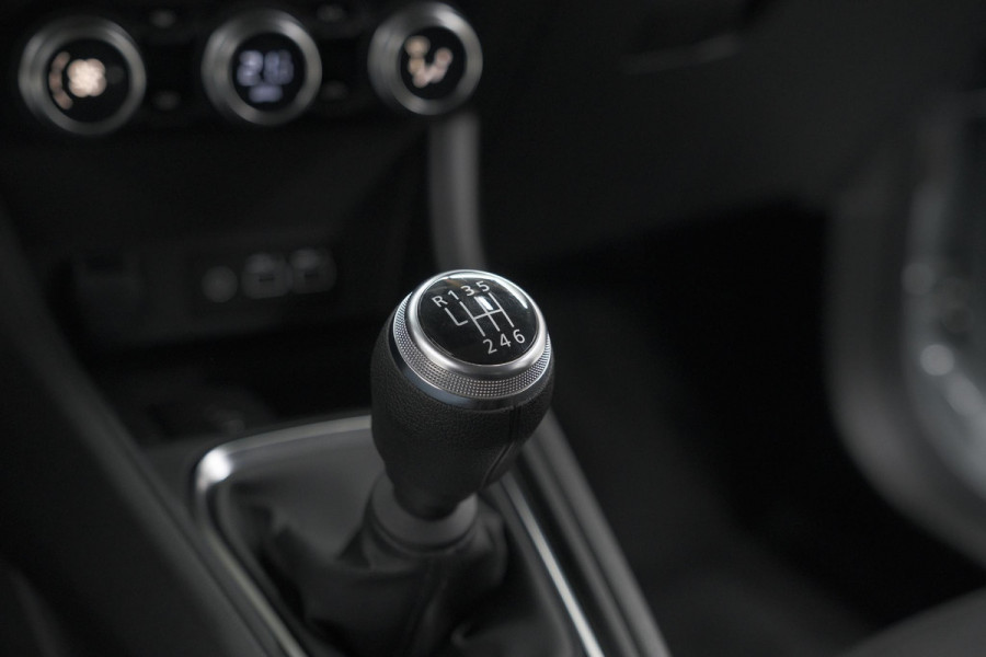 Renault Captur TCe 90 Evolution | Parkeersensoren | Apple Carplay | Climate Control | Stoelverwarming