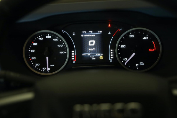 Iveco Daily 35S18 L4/H3 AUTOMAAT 180PK LED CAMERA CLIMA Imperiaal-Trap 3500K TREKHAAK LEASE V/A €178,- p.m. INRUIL MOG