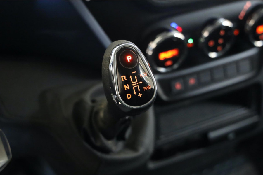 Iveco Daily 35S18 L4/H3 AUTOMAAT 180PK LED CAMERA CLIMA Imperiaal-Trap 3500K TREKHAAK LEASE V/A €178,- p.m. INRUIL MOG