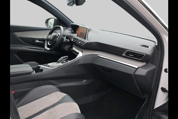Peugeot 3008 1.6 HYbrid4 300 GT | Automaat | plug-in | Focal Audio | trekhaak | Navigatie |