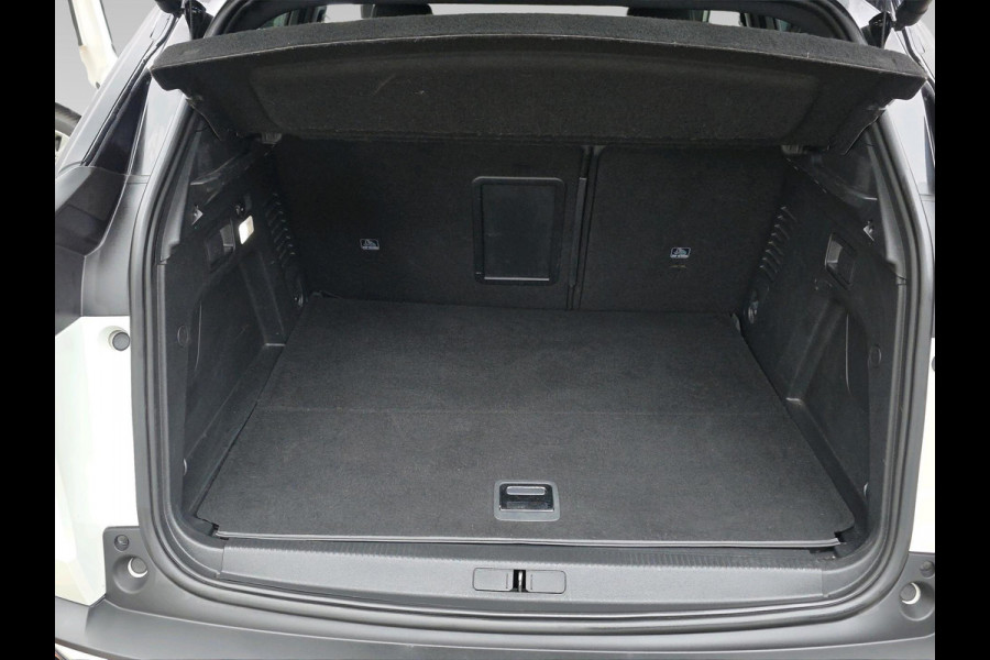 Peugeot 3008 1.6 HYbrid4 300 GT | Automaat | plug-in | Focal Audio | trekhaak | Navigatie |
