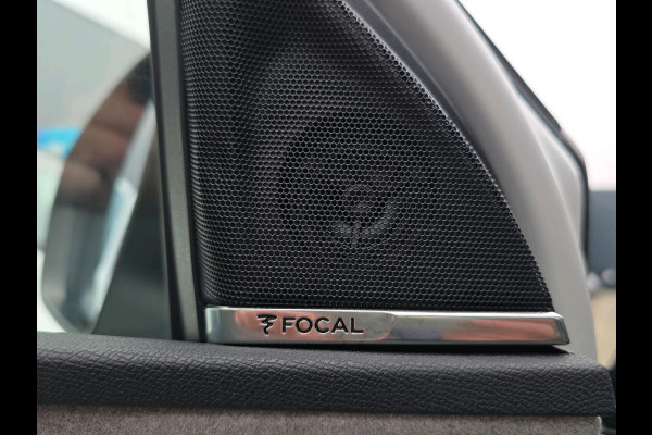 Peugeot 3008 1.6 HYbrid4 300 GT | Automaat | plug-in | Focal Audio | trekhaak | Navigatie |