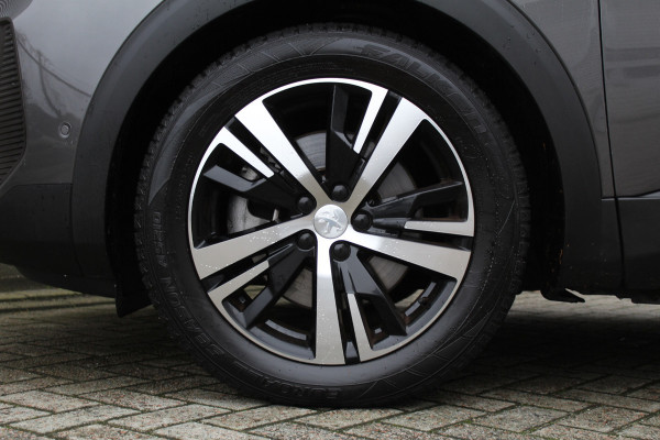 Peugeot 3008 1.6 HYbrid 225 GT | Nachtzicht | Panoramadak | Trekhaak | Navigatie | Camera | BLIS