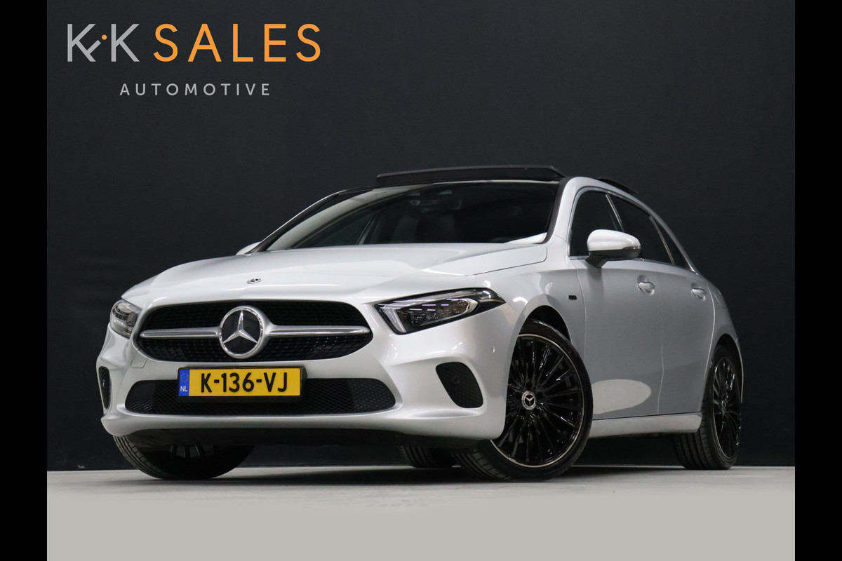 Mercedes-Benz A-Klasse 250 e Business Solution Luxury Limited *WEEKAANBIEDING* [SCHUIFKANTELDAK, MEMORY SEATS, APPLE CARPLAY, ANDROID, BURMESTER SOUND, CAMERA, VOL LEDER, CRUISE, CLIMATE, NIEUWSTAAT]