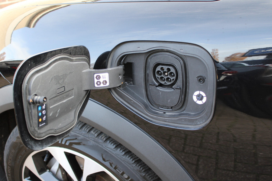 Ford Mustang Mach-E RWD 75 kWh 93% SOH | Adaptieve cruise | B&O | Leder | Trekhaak |