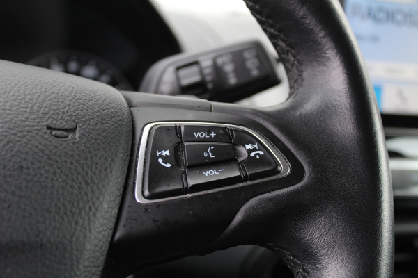 Ford EcoSport 1.0 EcoBoost 125PK Titanium | Automaat | Trekhaak | BLIS | Winterpack | Navigatie