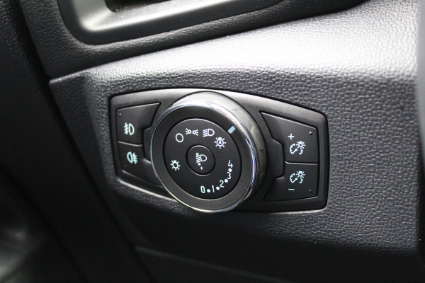 Ford EcoSport 1.0 EcoBoost 125PK Titanium | Automaat | Trekhaak | BLIS | Winterpack | Navigatie