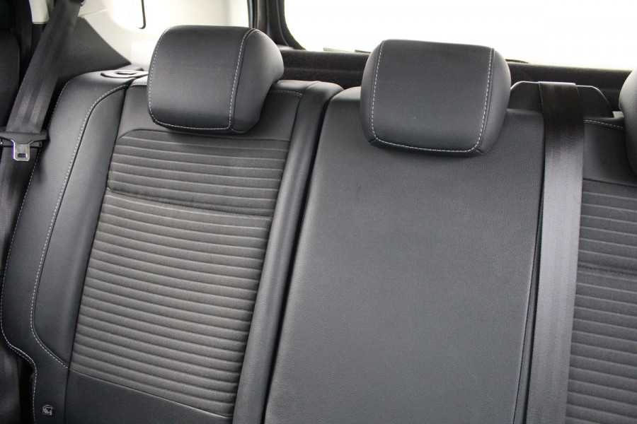 Ford EcoSport 1.0 EcoBoost 125PK Titanium | Automaat | Trekhaak | BLIS | Winterpack | Navigatie