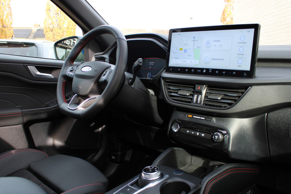 Ford Kuga 2.5 PHEV ST-Line X | Panoramadak | AGR | B&O | Head-up | Trekhaak |