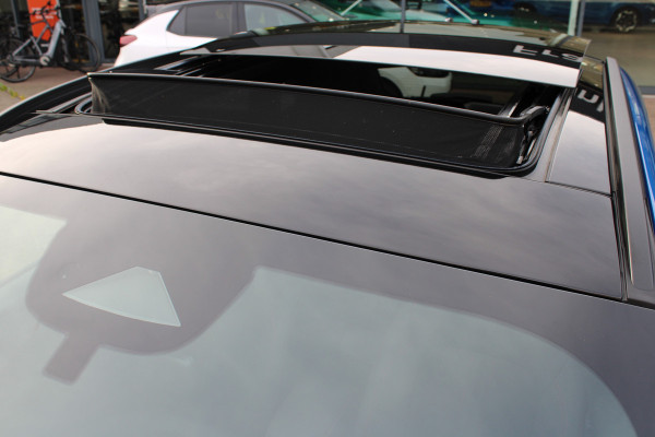 Ford Kuga 2.5 PHEV ST-Line X | Panoramadak | AGR | B&O | Head-up | Trekhaak |