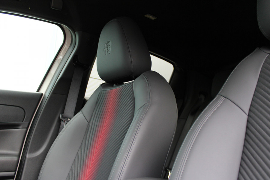 Alfa Romeo junior 1.2 Turbo Hybrid Ibrida Speciale | Direct beschikbaar | Navigatie | Adaptieve Cruise | Led | Camera | Stoelverwarming