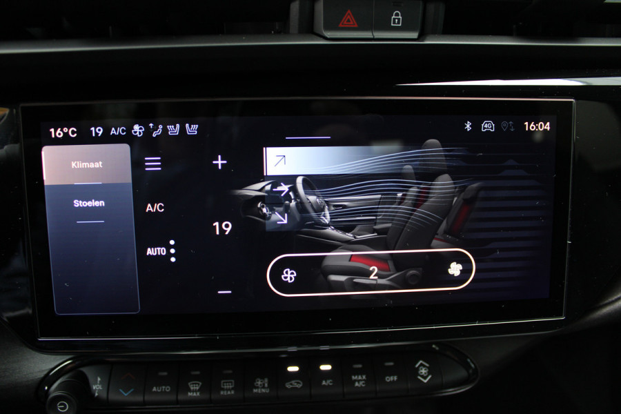 Alfa Romeo junior 1.2 Turbo Hybrid Ibrida Speciale | Direct beschikbaar | Navigatie | Adaptieve Cruise | Led | Camera | Stoelverwarming