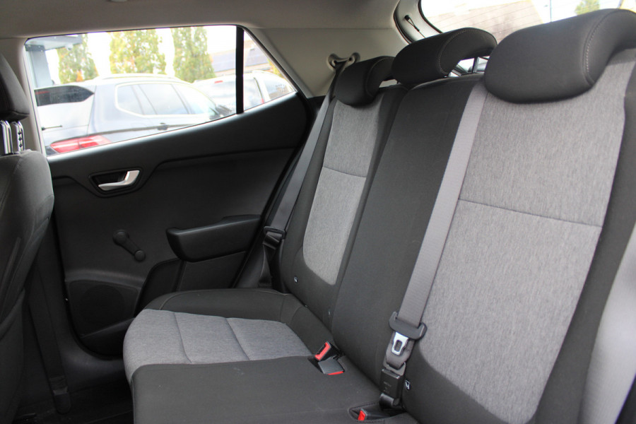 Kia Stonic 1.0 T-GDi DynamicLine | Navigatie | Camera | Carplay