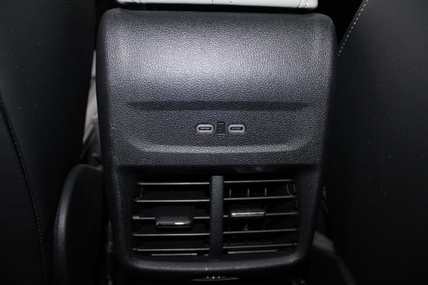 Ford Explorer Premium Extended Range RWD 77 kWh | Warmtepomp | Panoramadak | AGR | Head-Up | Full | Verlengde Garantie