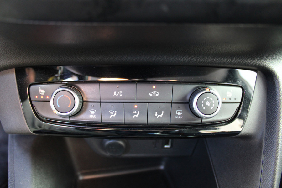 Opel Corsa 1.2 Edition | Winterpakket | Carplay | Lichtmetaal | Parkeersensoren achter | Privacy Glass