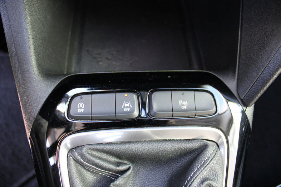 Opel Corsa 1.2 Edition | Winterpakket | Carplay | Lichtmetaal | Parkeersensoren achter | Privacy Glass