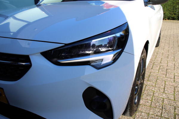 Opel Corsa 1.2 Edition | Winterpakket | Carplay | Lichtmetaal | Parkeersensoren achter | Privacy Glass