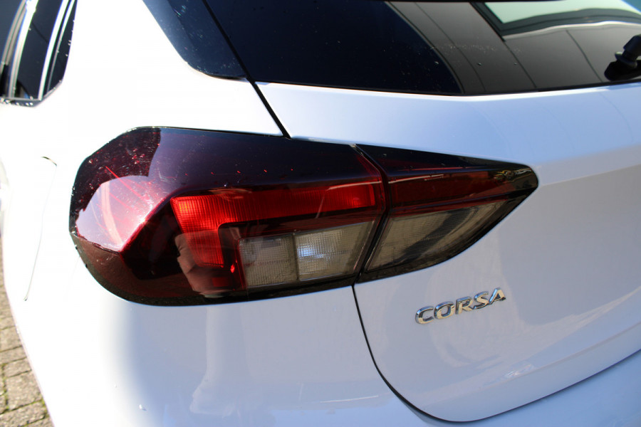 Opel Corsa 1.2 Edition | Winterpakket | Carplay | Lichtmetaal | Parkeersensoren achter | Privacy Glass