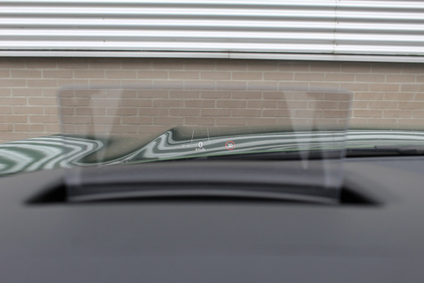 Ford Kuga 2.5 PHEV ST-Line X | Black Pack | Trekhaak | Panoramadak | AGR | Led | Head-up | B&O