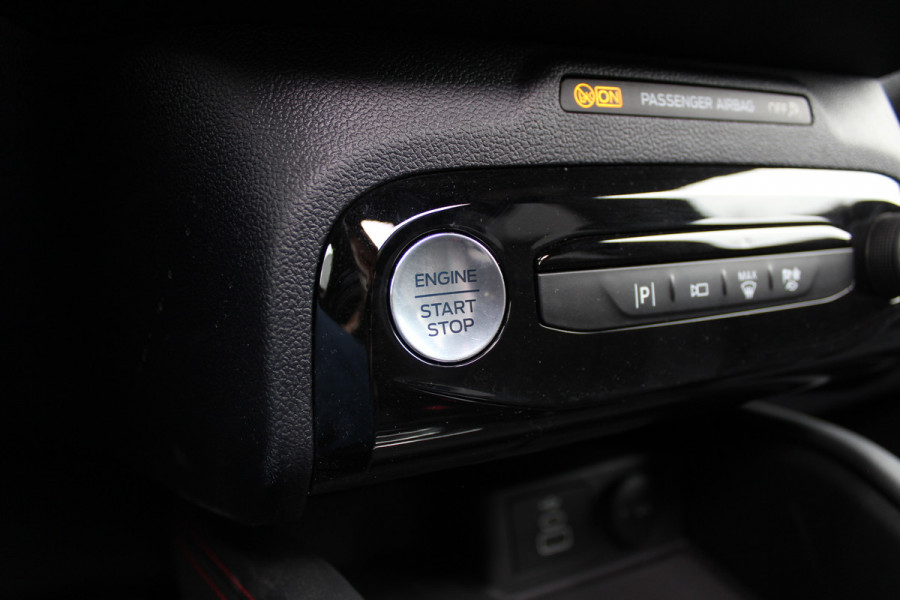 Ford Kuga 2.5 PHEV ST-Line X | Black Pack | Trekhaak | Panoramadak | AGR | Led | Head-up | B&O