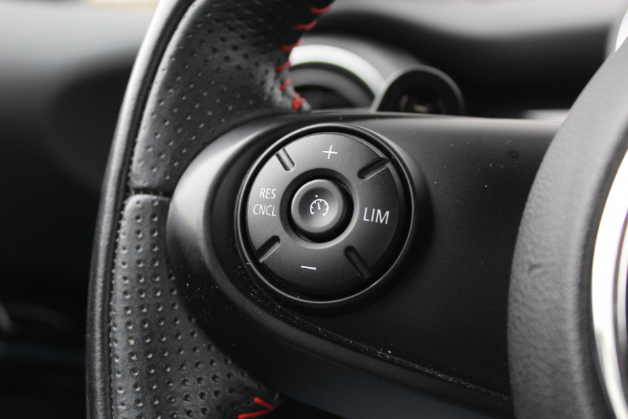 MINI Cabrio 2.0 Cooper S Chili | JCW | Leder | Harman Kardon | Navigatie | Camera