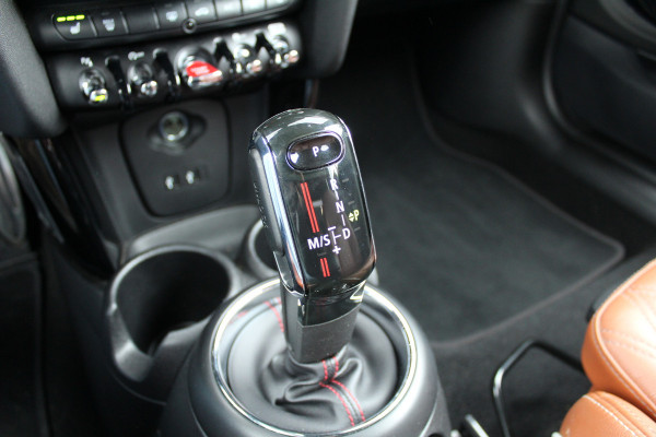 MINI Cabrio 2.0 Cooper S Chili | JCW | Leder | Harman Kardon | Navigatie | Camera