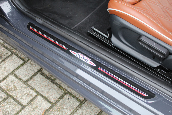 MINI Cabrio 2.0 Cooper S Chili | JCW | Leder | Harman Kardon | Navigatie | Camera