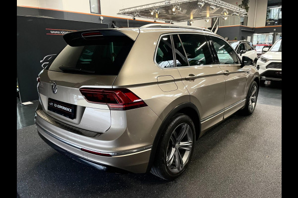 Volkswagen Tiguan 1.4 TSI ACT Highline Business 3X R-LINE PANO LEER NAVI