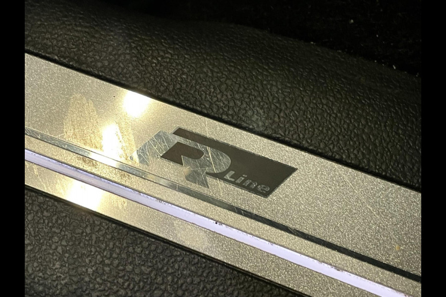 Volkswagen Tiguan 1.4 TSI ACT Highline Business 3X R-LINE PANO LEER NAVI