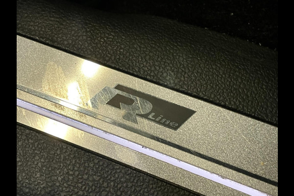 Volkswagen Tiguan 1.4 TSI ACT Highline Business 3X R-LINE PANO LEER NAVI