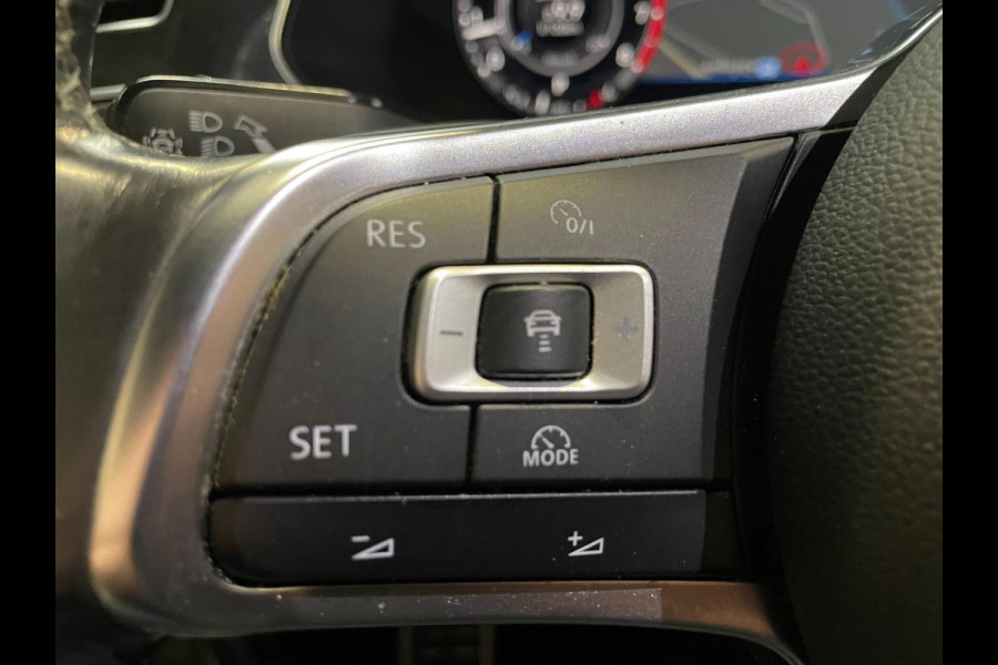 Volkswagen Tiguan 1.4 TSI ACT Highline Business 3X R-LINE PANO LEER NAVI
