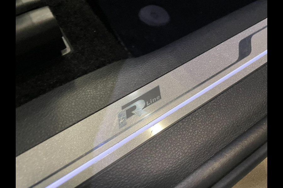 Volkswagen Tiguan 1.4 TSI ACT Highline Business 3X R-LINE PANO LEER NAVI