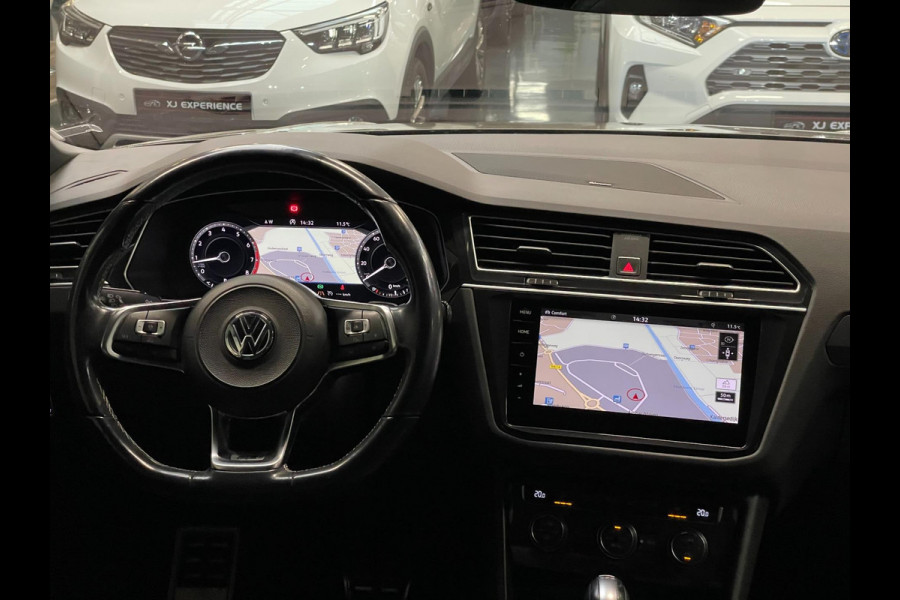 Volkswagen Tiguan 1.4 TSI ACT Highline Business 3X R-LINE PANO LEER NAVI