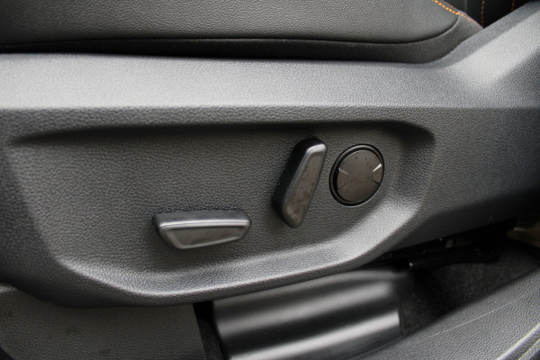 Ford Ranger 2.3 Double Cab PHEV Wildtrak | Voorraad Nieuw! | B&O | Trekhaak | Elektr. Rolhoes | BLIS | Adaptieve cruise