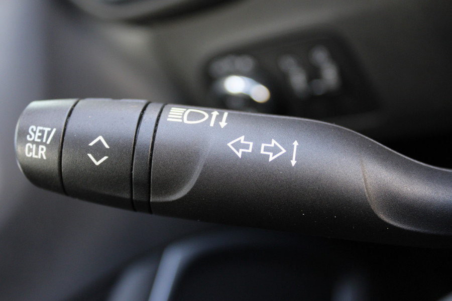 Opel Crossland X 1.2 Turbo Online Edition | Cruise control | Navigatie | Trekhaak | Dealer onderhouden |