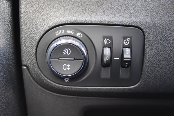 Opel Crossland X 1.2 Turbo Online Edition | Cruise control | Navigatie | Trekhaak | Dealer onderhouden |