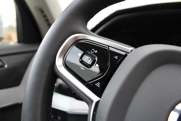 Volvo XC90 2.0 T8 Recharge AWD Plus Bright | Panoramadak | Trekhaak | 360 Camera | H/K