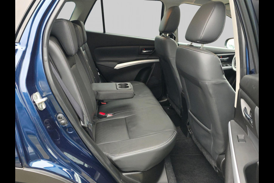Suzuki S-Cross 1.4 Boosterjet High Executive | Automaat | Pano | Stoelverwarming | Volleder | Trekhaak | Navigatie | Adaptive Cruisecontrol |