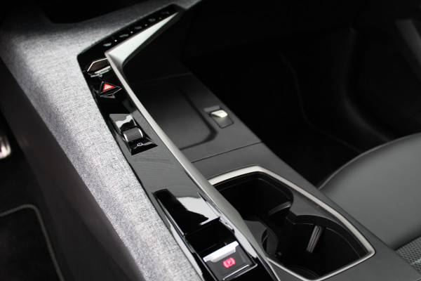 Peugeot 3008 1.2 Hybrid 136 GT | Navigatie | Led | Camera | Climate | Adaptieve cruise