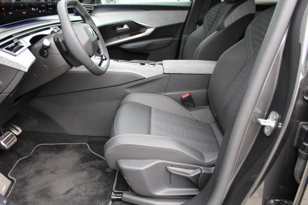 Peugeot 3008 1.2 Hybrid 136 GT | Navigatie | Led | Camera | Climate | Adaptieve cruise