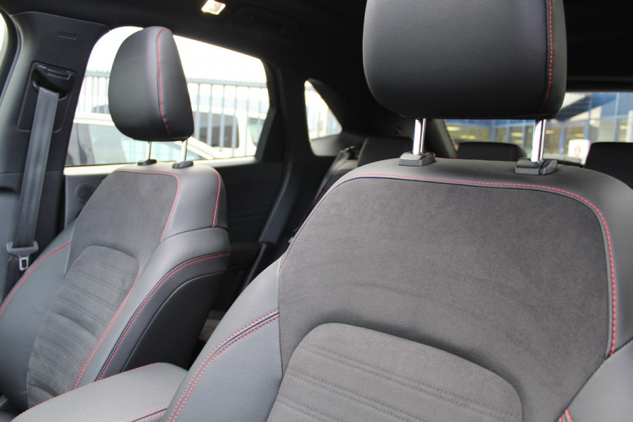 Ford Kuga 2.5 PHEV ST-Line X | Trekhaak | Panoramadak | B&O | BLIS | Matrix | Adaptieve cruise