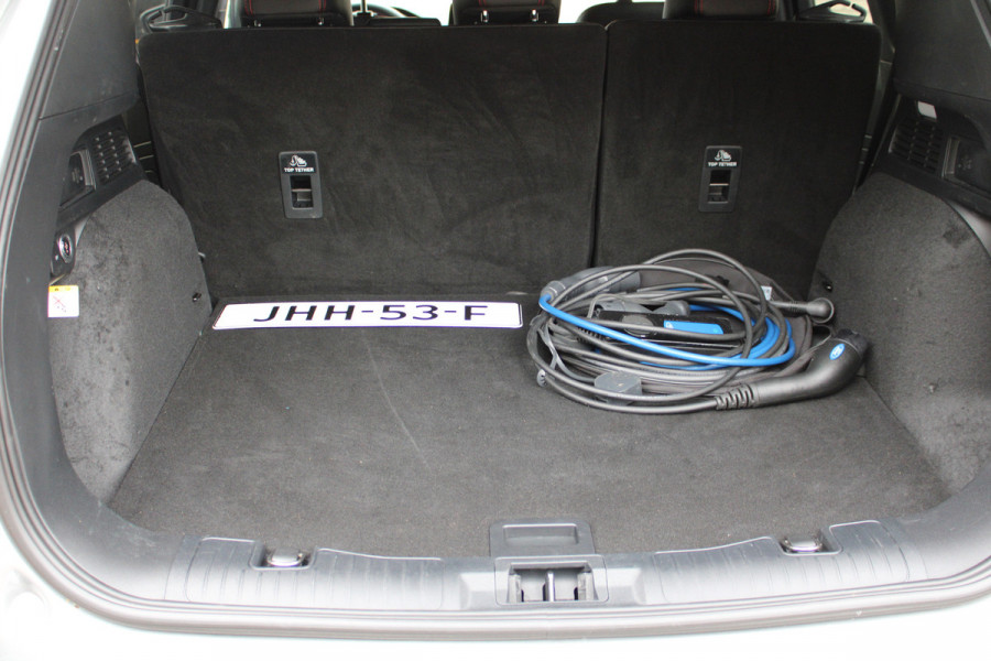 Ford Kuga 2.5 PHEV ST-Line X | Trekhaak | Head-Up | B&O | BLIS | Matrix | Adaptieve cruise